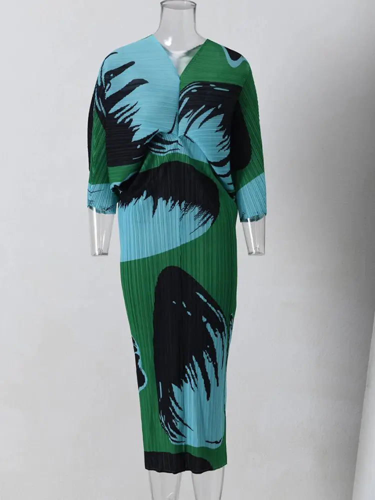 Big Leaf Pleated Dress