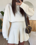 White / S