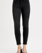 BLACK / 0