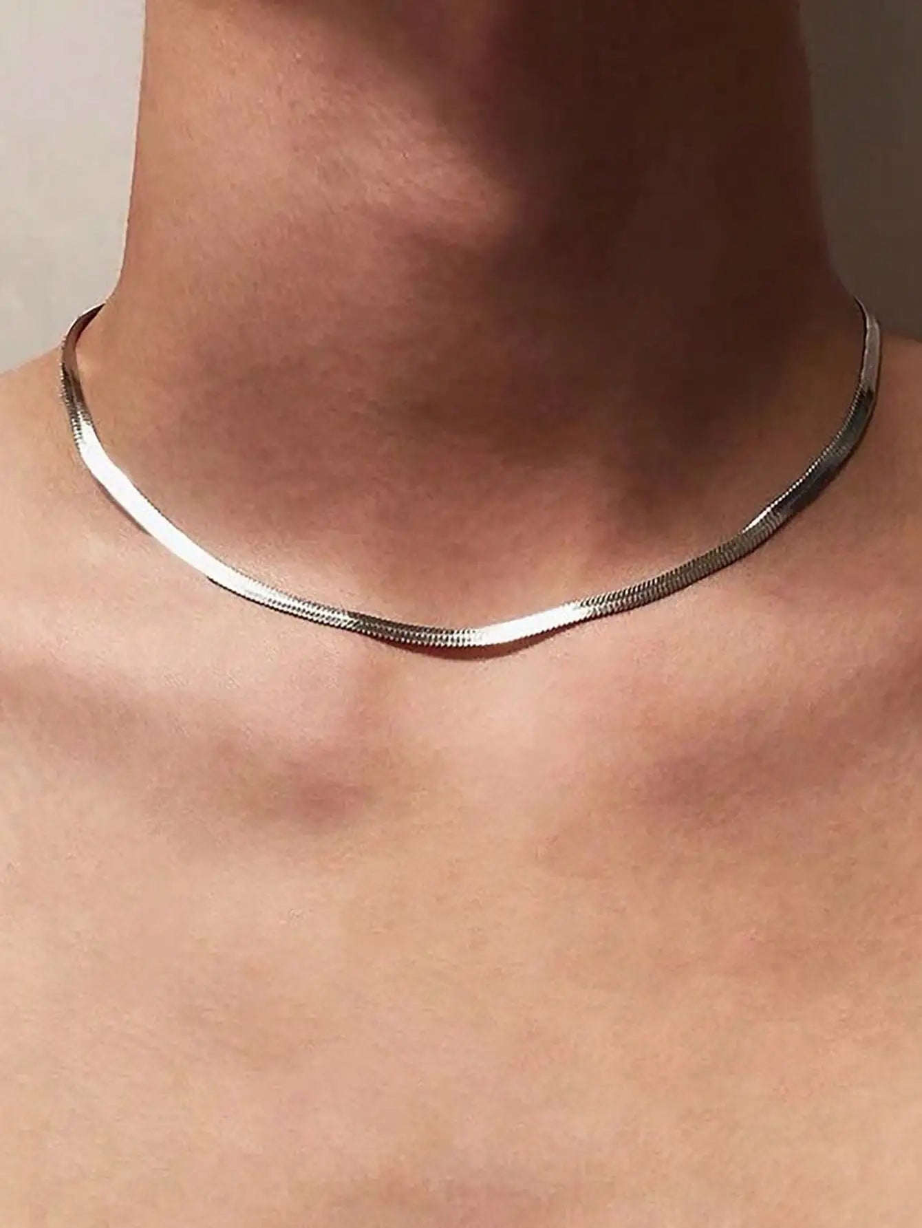 Fashionable Flat Snake Chain Necklace For Men