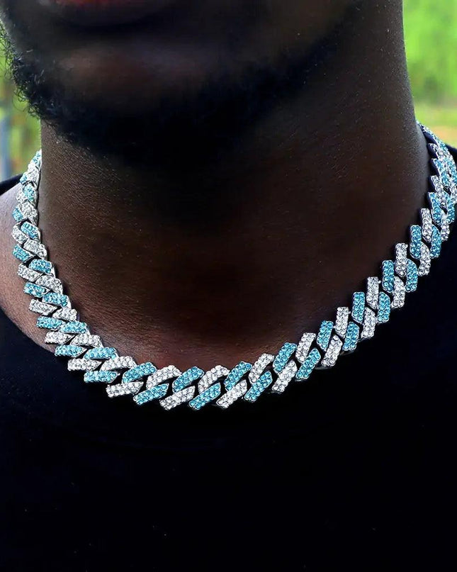 Rhinestones Paved Cuban Necklace