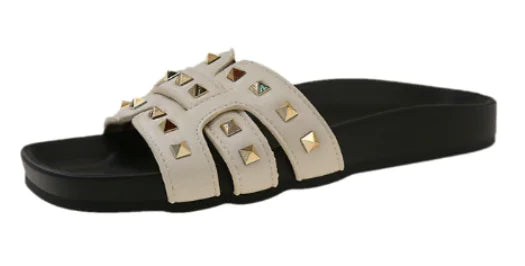 Fashion Rivet Flat Sandals