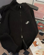 Black / M