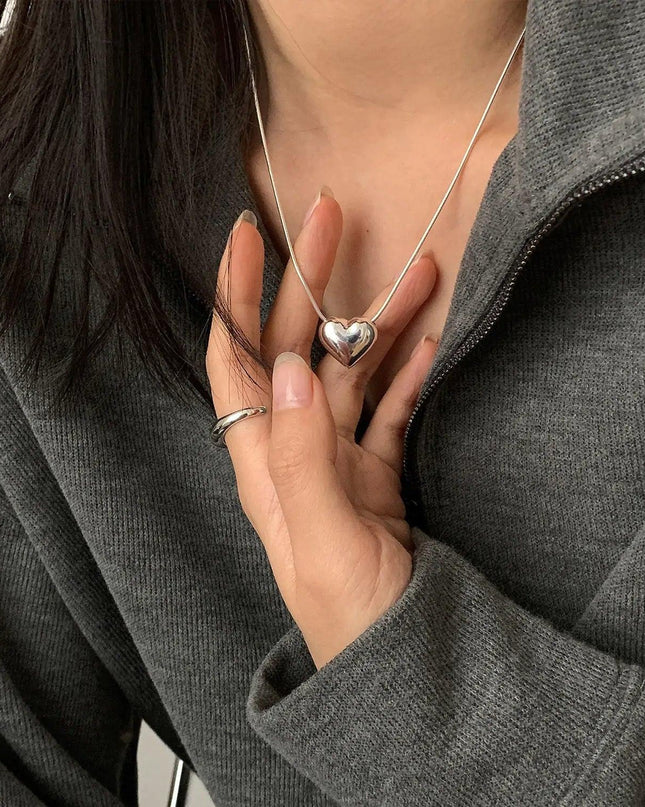 Metal Heart Pendant Necklace