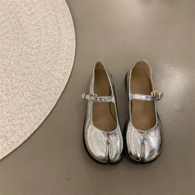 Retro Square Toe Mary Jane Pumps