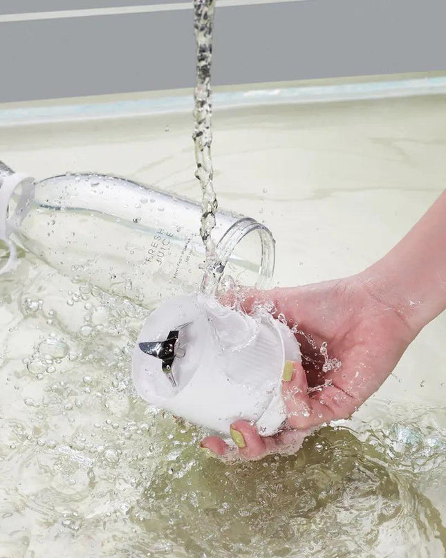 Portable Electric Juicer Blender