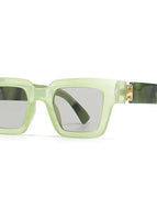 Green Frame Light Gray