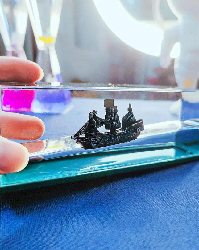 Titanic Cruise Ship Fluid Drift Bottle