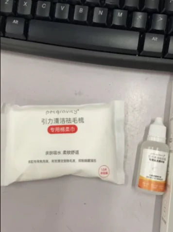 Water-Injecting Hair Removal Comb