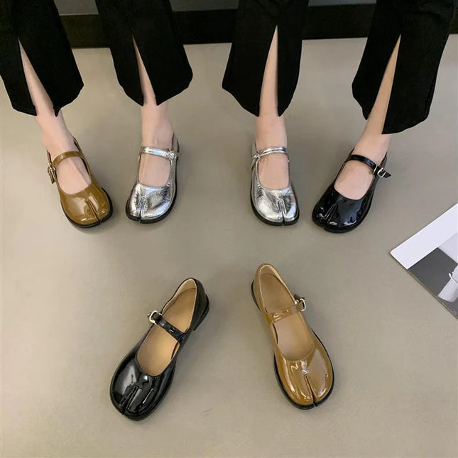 Retro Square Toe Mary Jane Pumps