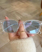 Clear Blue / as picture