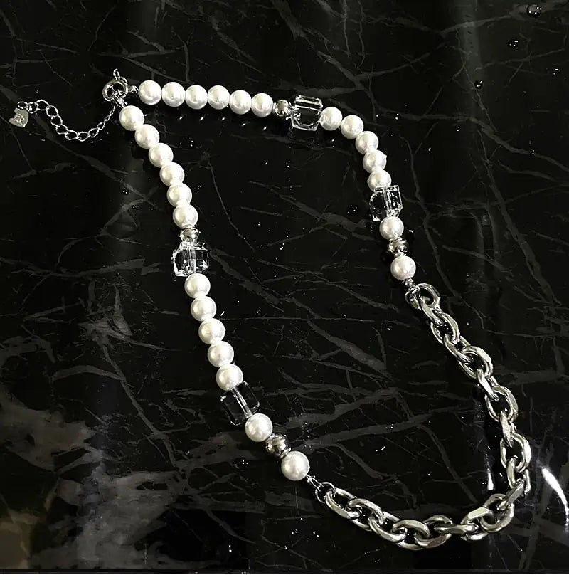 Fashionable Square Bead Pearl Necklace