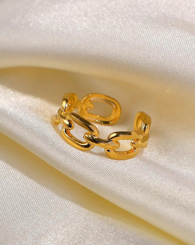 Twisted Link Chain Open Rings