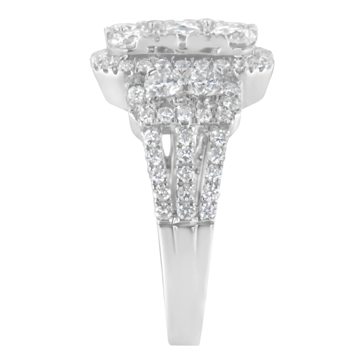 14K White Gold 2 1/4 Cttw Diamond Cocktail Cluster Ring (G-H Color, SI2-I1 Clarity)