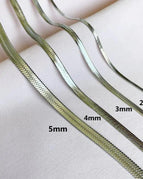 silver color / width 2mm