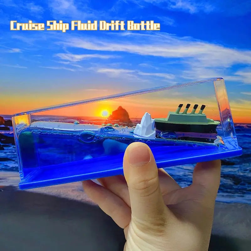 Titanic Cruise Ship Fluid Drift Bottle