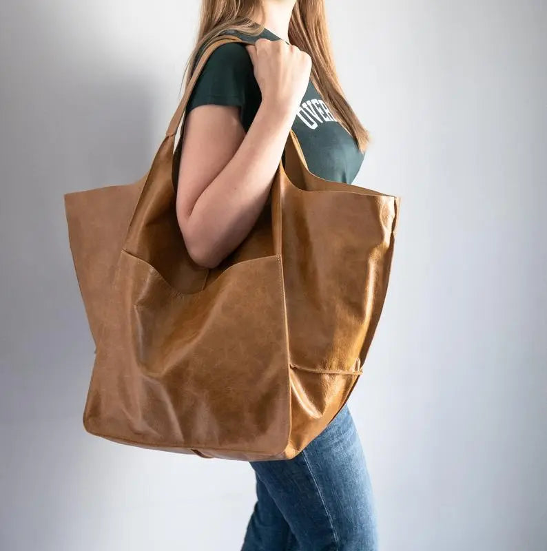 Soft Leather Large Capacity Shoulder Hand-held Tote Bag