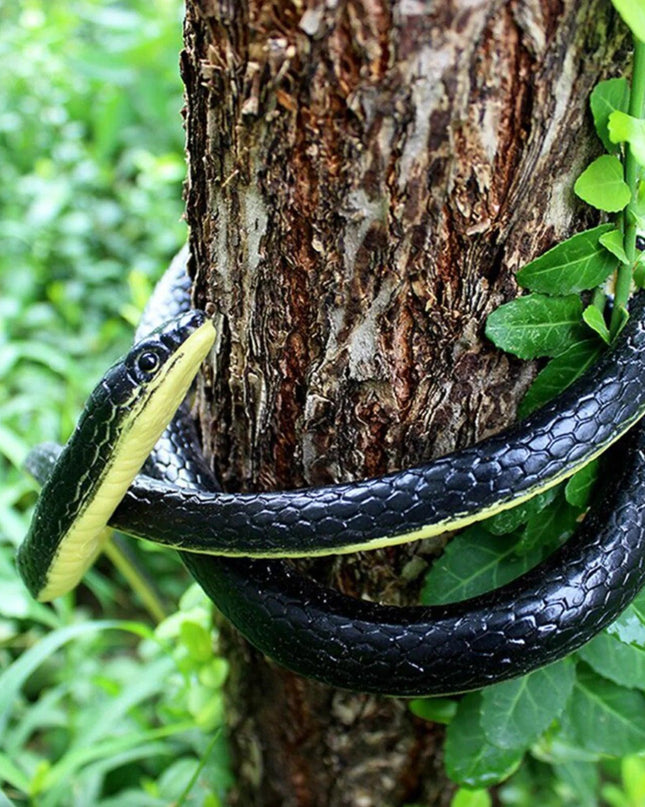 Fake Realistic Snake Lifelike Real Scary Rubber Toy Prank Party Joke For Garden
