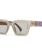 Light Gray Frame Gray Piece