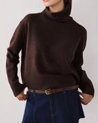 Brown / S