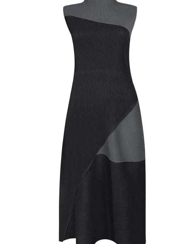 Contrast Color Pleated Dress