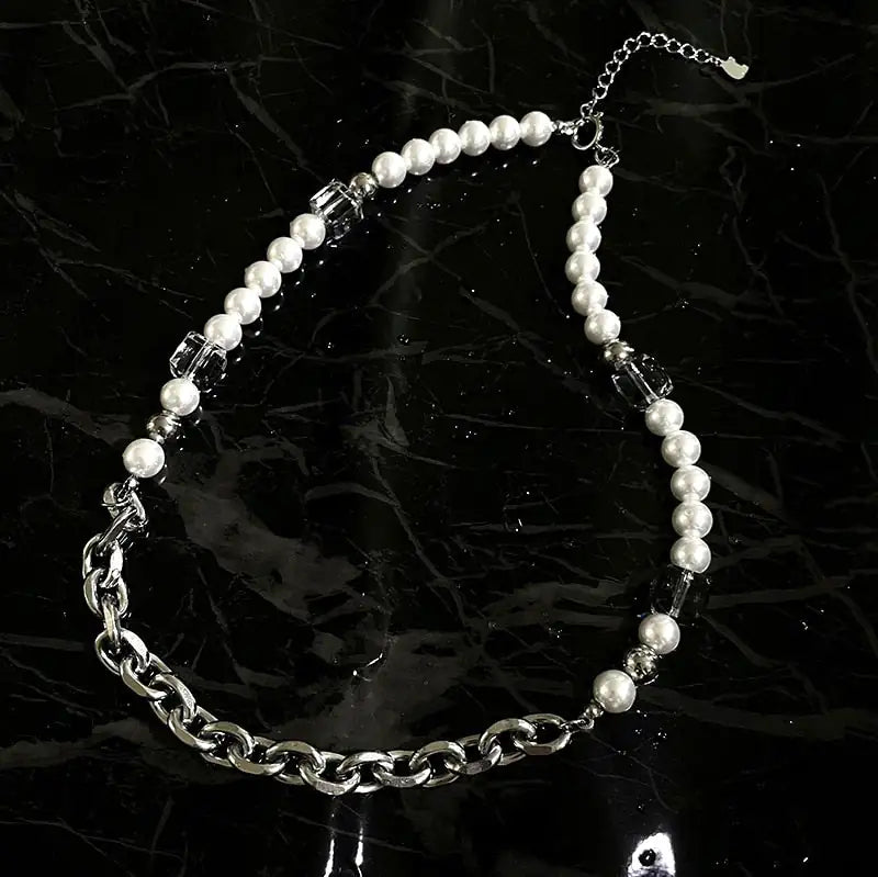 Fashionable Square Bead Pearl Necklace