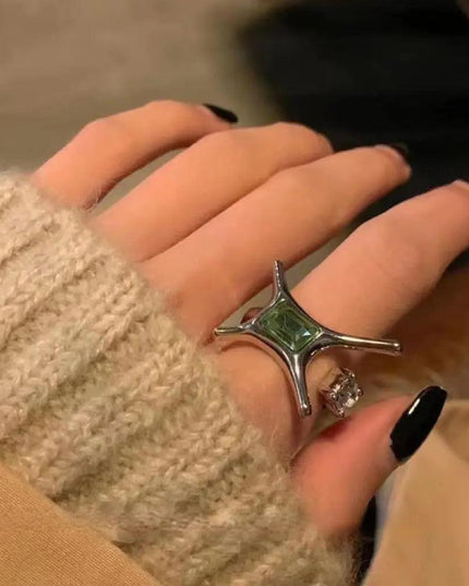 Green Imitation Gemstone Star Ring