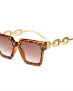 Leopard frame / Standard