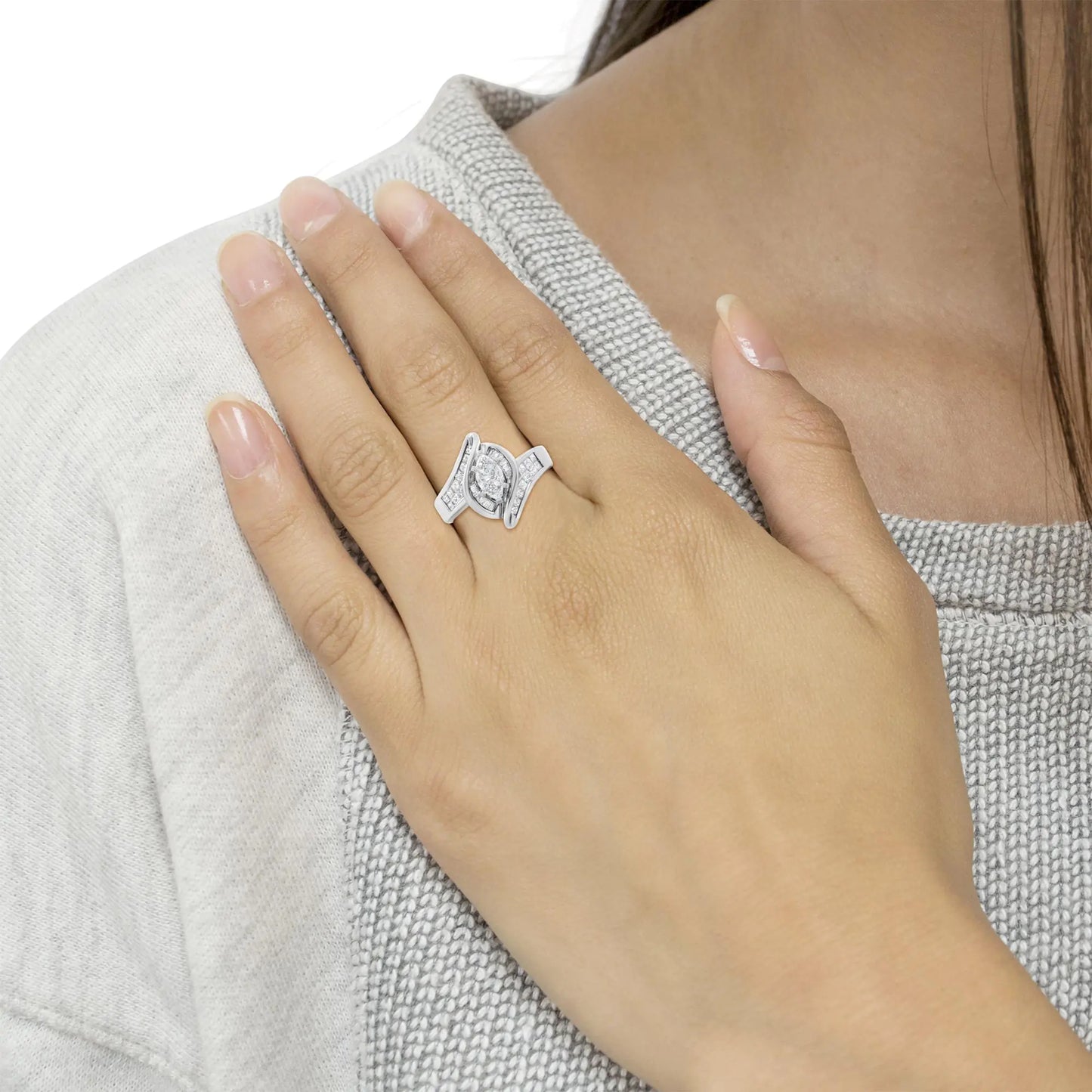 14K White Gold 1 1/4 Cttw Pie, Baguette and Princess cut Diamond Marquise Shape Engagement Cocktail Ring (H-I Color, SI2-I1 Clarity)