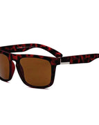 Brown / Marrom Tiger