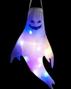 Glowing evil teeth / 47X28cm