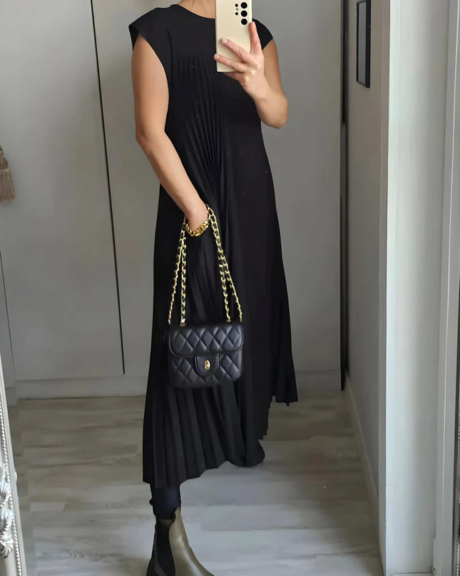 Sleeveless Pleated Dress