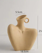 A-2 / 21 x 18.5 x 5.5 Centimeters