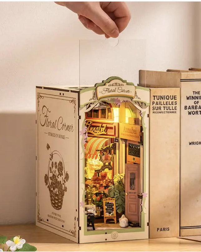 Rolife Floral Corner DIY 3D Wooden Book Nook Kit
